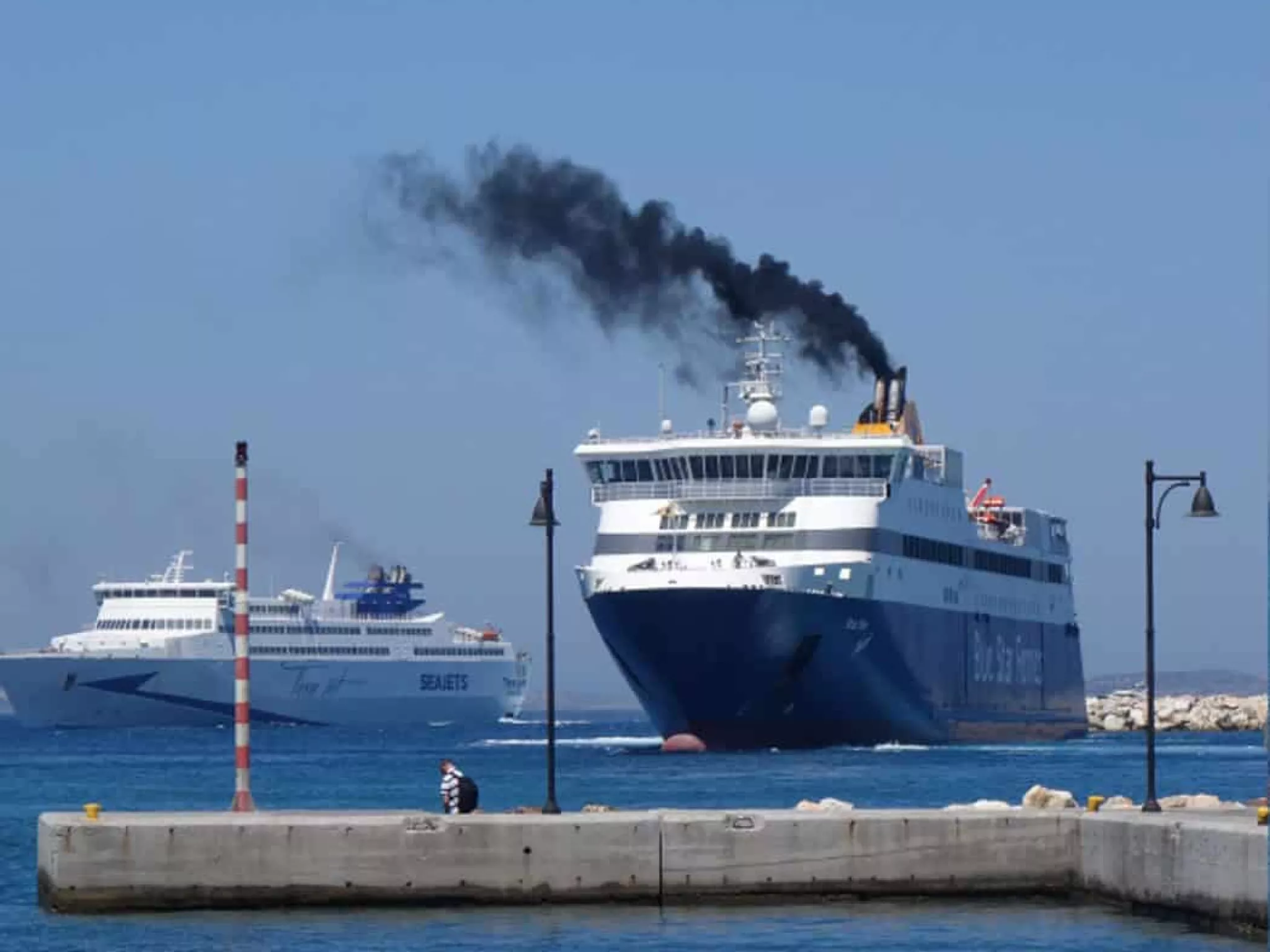 dossier transport maritime pollution